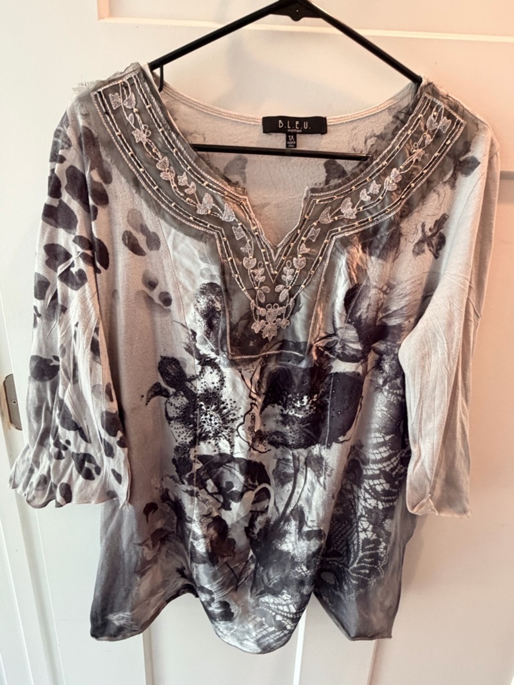 BLEU Woman 1X Embroidered Blouse Boho Floral Tunic Top Plus Size 3/4 Sleeve